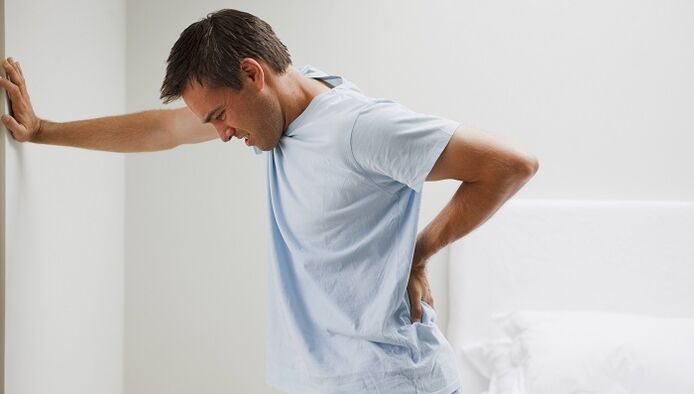Las principales manifestaciones de la tercera etapa de la osteocondrosis lumbar